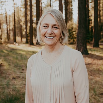 Theodore Thomas Society member Mimi Duginger